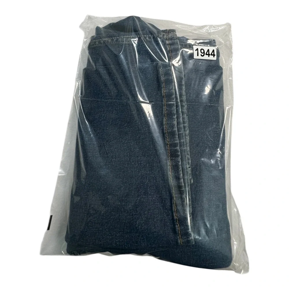 Levi Strauss & Co 505 Regular Fit Straight Leg Men Jeans 38x30 Dark Wash‎ NEW